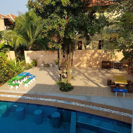 Arerayah Beach Resort Pran Buri Exterior foto